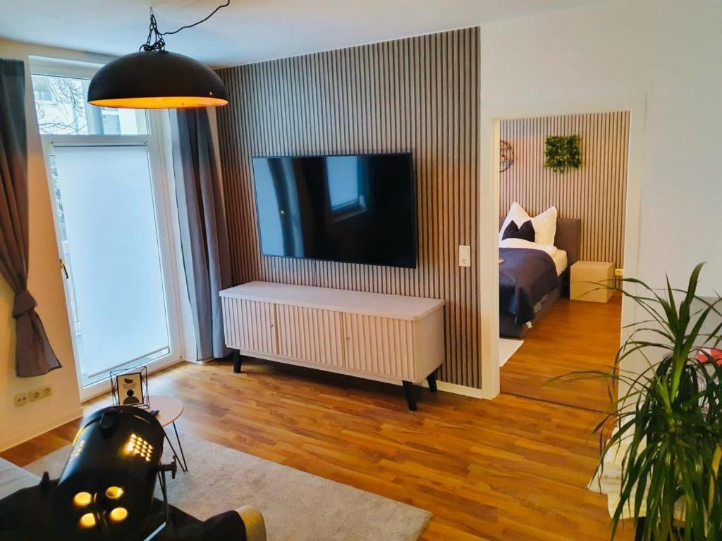 The World, Stilvolles Apartment, Stadtzentral, Parking Free, Late Check In Магдебург Екстер'єр фото